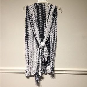 Black and white beach cover up